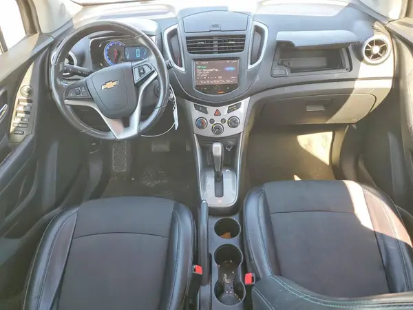 KL7CJLSB4GB688512 2016 CHEVROLET TRAX - Image 8