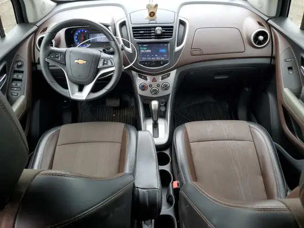KL7CJLSB4GB690227 2016 CHEVROLET TRAX - Image 8