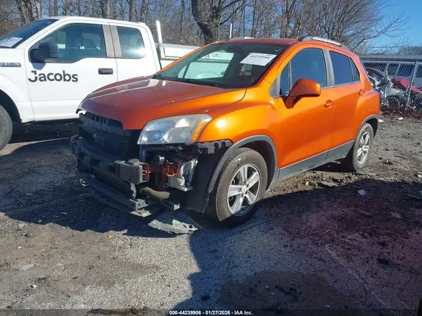 KL7CJLSB4GB690244 2016 CHEVROLET TRAX - Image 2