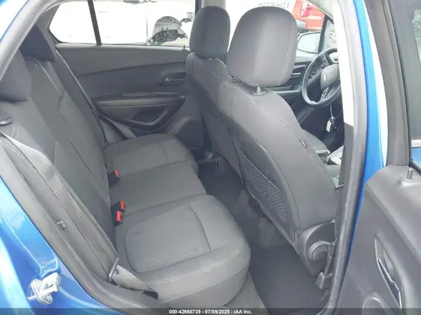 KL7CJLSB4GB693368 2016 CHEVROLET TRAX - Image 8