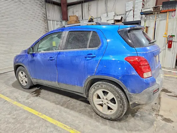 KL7CJLSB4GB758378 2016 CHEVROLET TRAX - Image 2