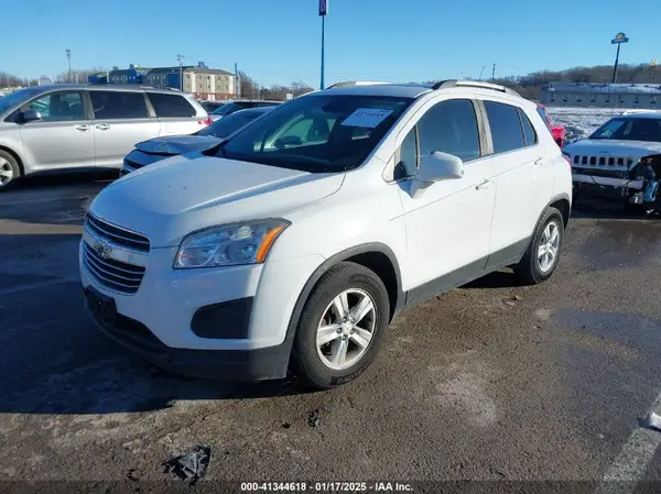 KL7CJLSB4GB761216 2016 CHEVROLET TRAX - Image 2
