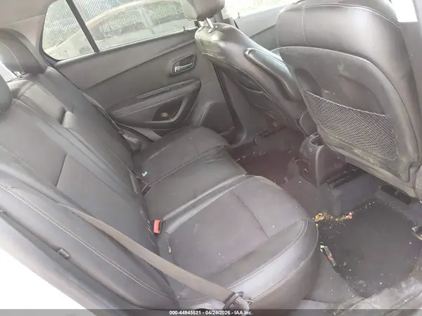 KL7CJLSB4HB193972 2017 CHEVROLET TRAX - Image 8