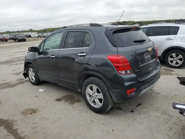KL7CJLSB4JB560780 2018 CHEVROLET TRAX - Image 2