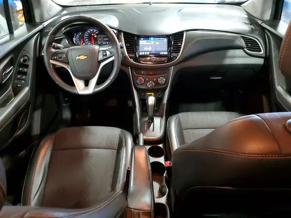 KL7CJLSB4JB562559 2018 CHEVROLET TRAX - Image 8