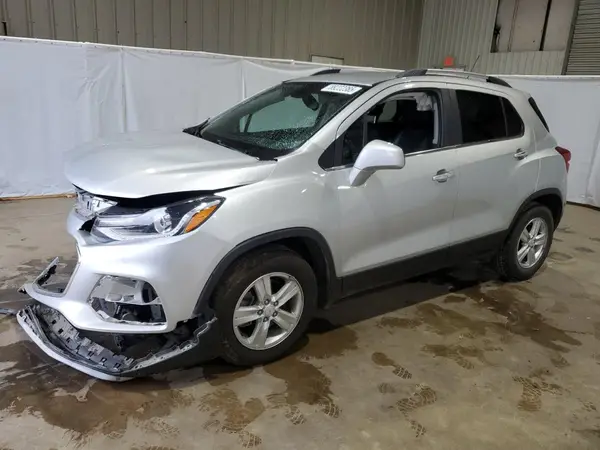 KL7CJLSB4JB617446 2018 CHEVROLET TRAX - Image 1