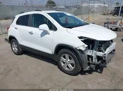 KL7CJLSB4JB629824 2018 CHEVROLET TRAX