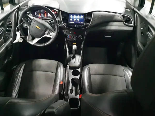 KL7CJLSB4JB674908 2018 CHEVROLET TRAX - Image 8