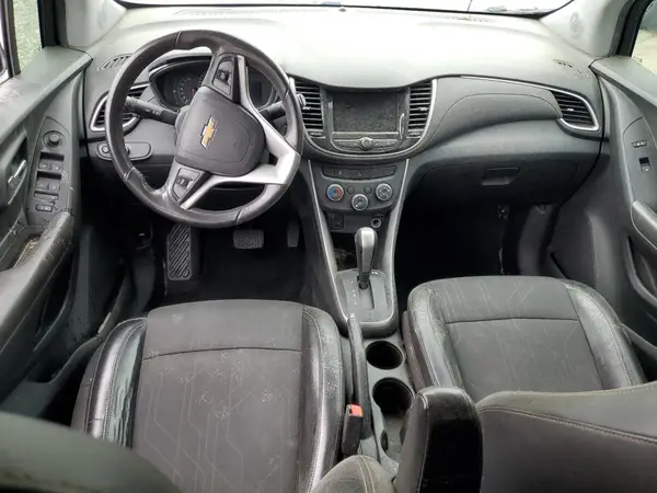 KL7CJLSB4KB753402 2019 CHEVROLET TRAX - Image 8