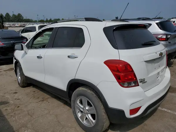 KL7CJLSB4KB759023 2019 CHEVROLET TRAX - Image 2