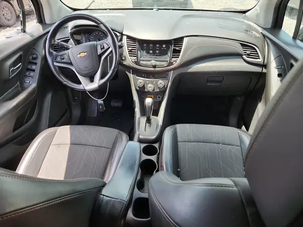 KL7CJLSB4KB764237 2019 CHEVROLET TRAX - Image 8