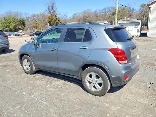 KL7CJLSB4KB782947 2019 CHEVROLET TRAX - Image 2