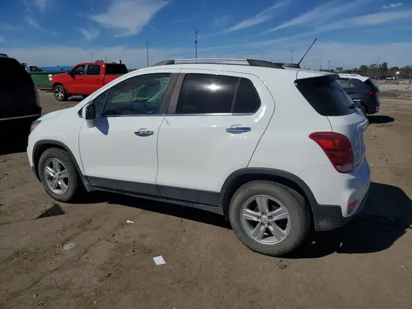 KL7CJLSB4KB794466 2019 CHEVROLET TRAX - Image 2