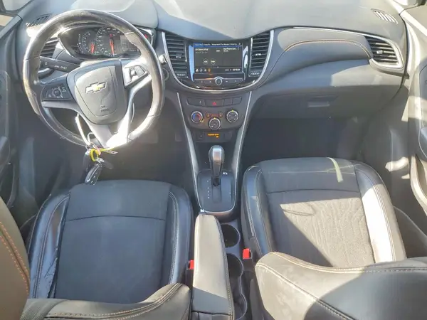 KL7CJLSB4KB817647 2019 CHEVROLET TRAX - Image 8