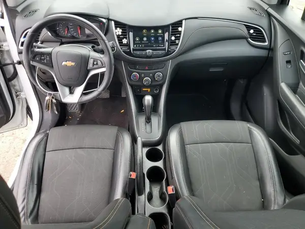 KL7CJLSB4KB843746 2019 CHEVROLET TRAX - Image 8