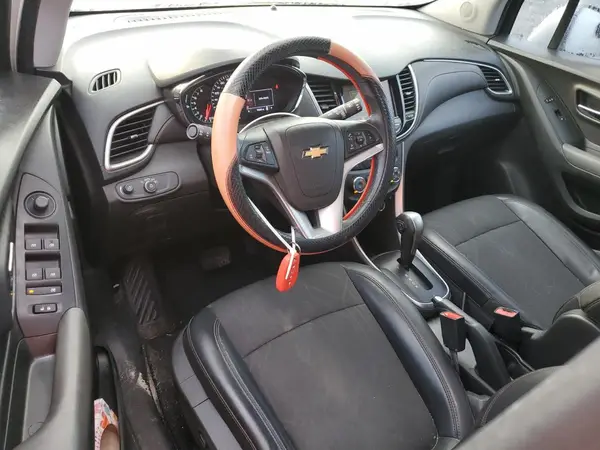 KL7CJLSB4KB851149 2019 CHEVROLET TRAX - Image 8