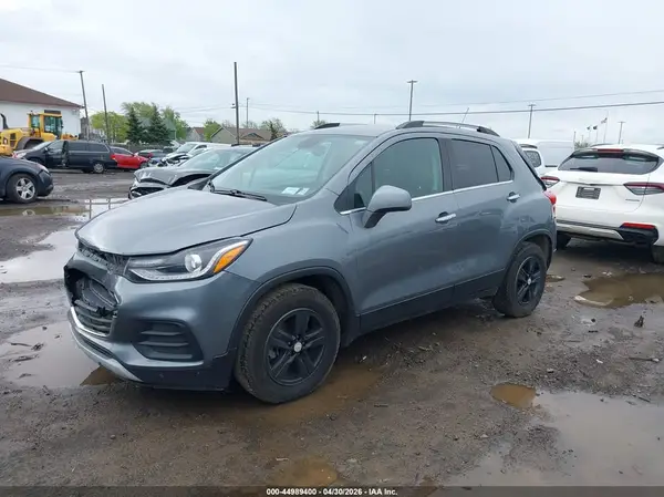 KL7CJLSB4KB907039 2019 CHEVROLET TRAX - Image 2