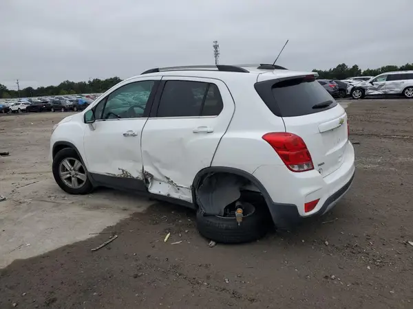 KL7CJLSB4KB938145 2019 CHEVROLET TRAX - Image 2