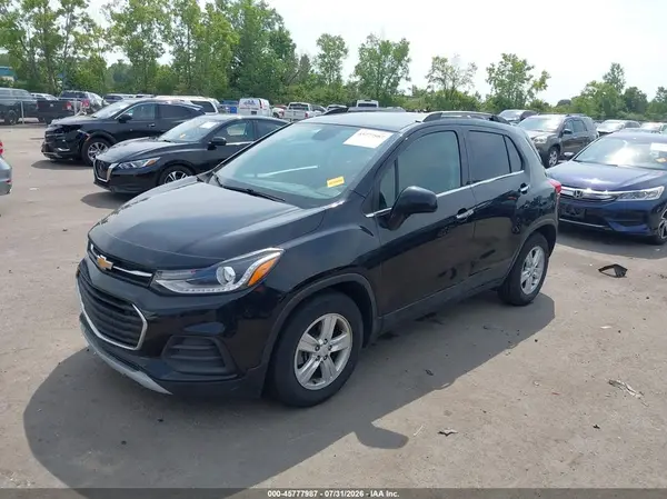 KL7CJLSB4KB945354 2019 CHEVROLET TRAX - Image 2