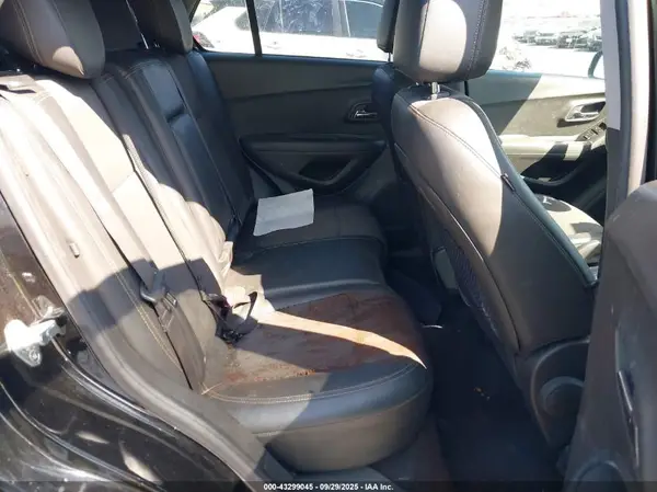 KL7CJLSB4KB947220 2019 CHEVROLET TRAX - Image 8