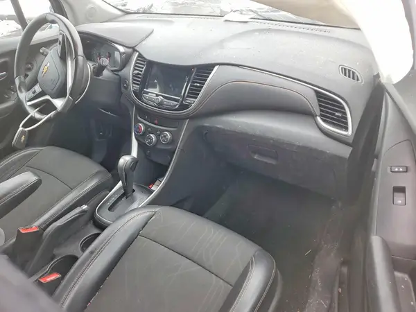 KL7CJLSB4KB957472 2019 CHEVROLET TRAX - Image 8