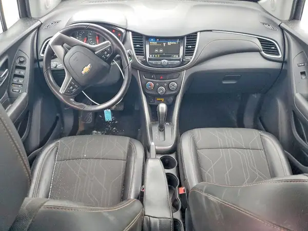KL7CJLSB4KB961876 2019 CHEVROLET TRAX - Image 8
