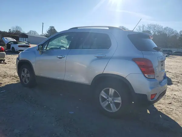 KL7CJLSB4KB962834 2019 CHEVROLET TRAX - Image 2