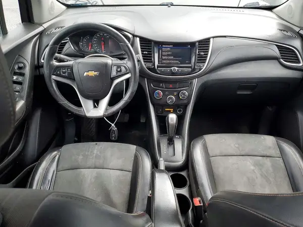 KL7CJLSB4LB010076 2020 CHEVROLET TRAX - Image 8