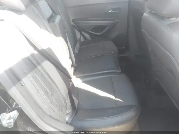 KL7CJLSB4LB012751 2020 CHEVROLET TRAX - Image 8