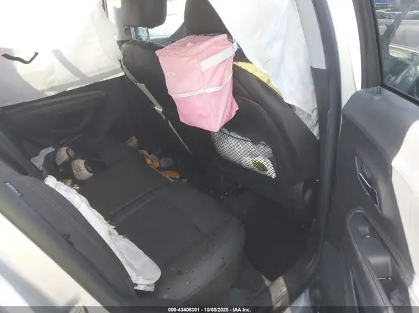 KL7CJLSB4LB017562 2020 CHEVROLET TRAX - Image 8