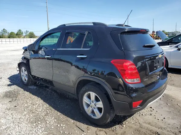 KL7CJLSB4LB035608 2020 CHEVROLET TRAX - Image 2