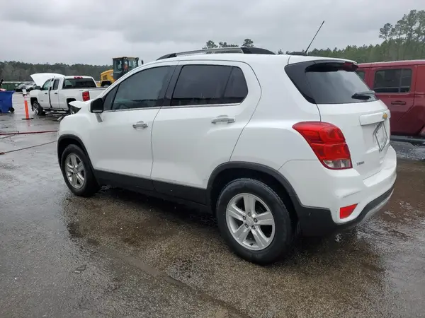 KL7CJLSB4LB040971 2020 CHEVROLET TRAX - Image 2