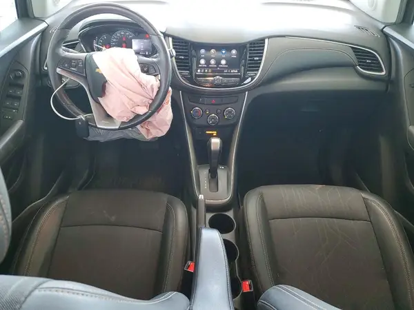 KL7CJLSB4LB054160 2020 CHEVROLET TRAX - Image 8