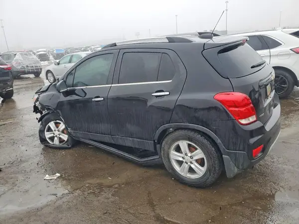 KL7CJLSB4LB062355 2020 CHEVROLET TRAX - Image 2