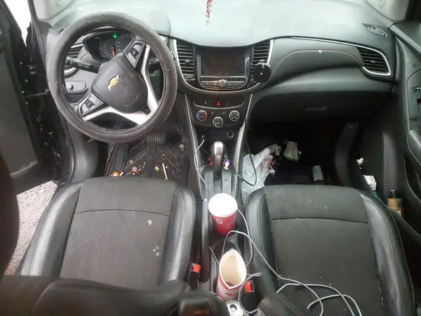 KL7CJLSB4LB062355 2020 CHEVROLET TRAX - Image 8