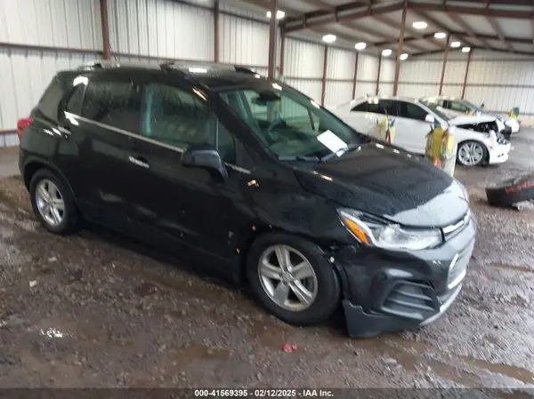 KL7CJLSB4LB092858 2020 CHEVROLET TRAX - Image 1