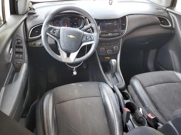 KL7CJLSB4LB322740 2020 CHEVROLET TRAX - Image 8