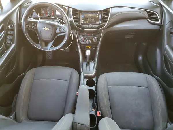 KL7CJLSB4LB324083 2020 CHEVROLET TRAX - Image 8