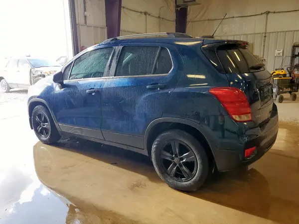 KL7CJLSB4LB332149 2020 CHEVROLET TRAX - Image 2