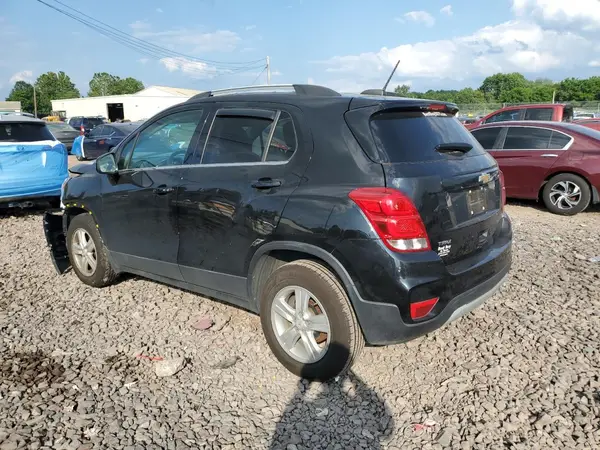 KL7CJLSB4LB332992 2020 CHEVROLET TRAX - Image 2