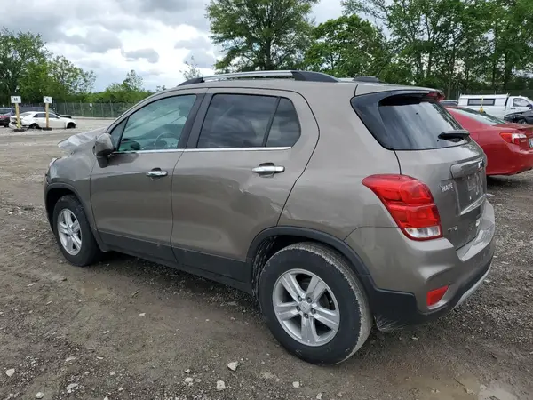 KL7CJLSB4LB352868 2020 CHEVROLET TRAX - Image 2