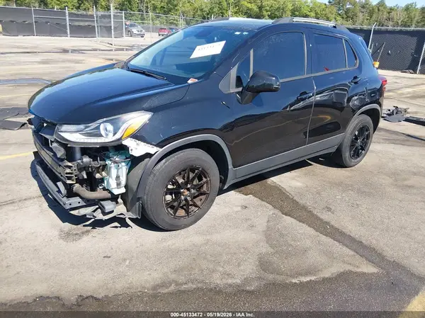 KL7CJLSB4MB308354 2021 CHEVROLET TRAX - Image 2