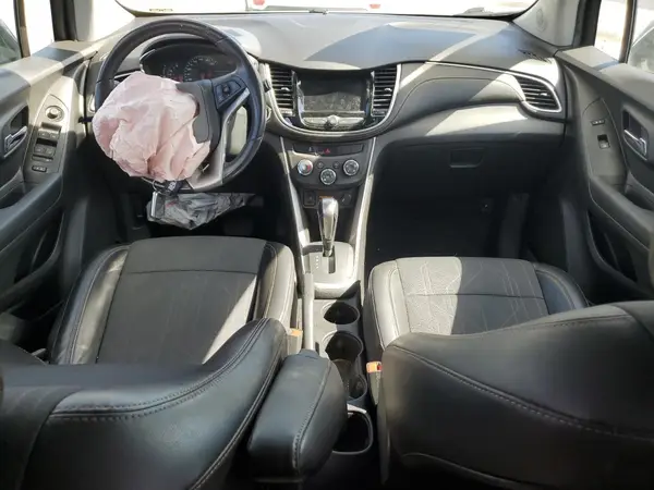 KL7CJLSB4MB313960 2021 CHEVROLET TRAX - Image 8