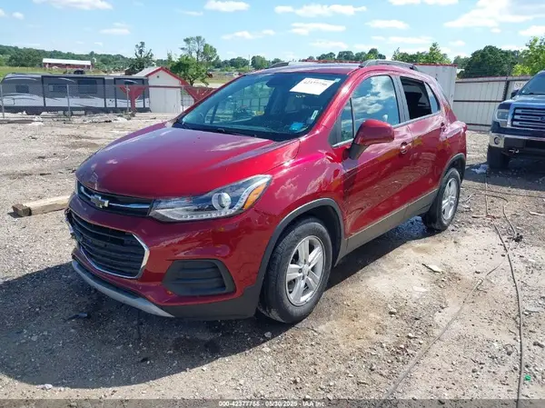 KL7CJLSB4MB314557 2021 CHEVROLET TRAX - Image 2