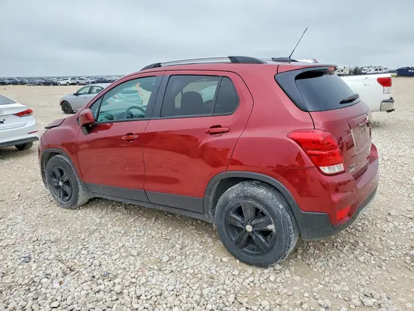KL7CJLSB4MB323470 2021 CHEVROLET TRAX - Image 2