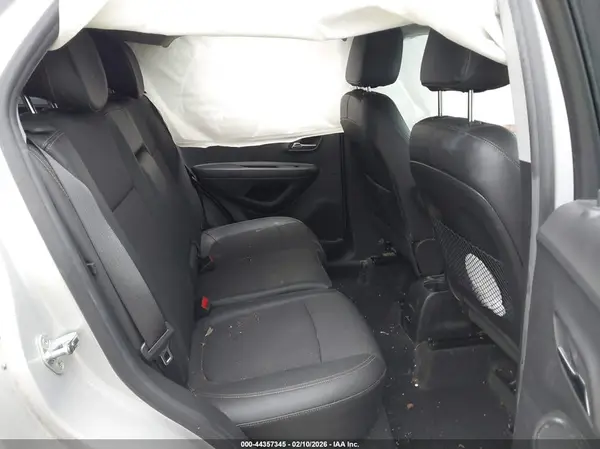 KL7CJLSB4MB339586 2021 CHEVROLET TRAX - Image 8