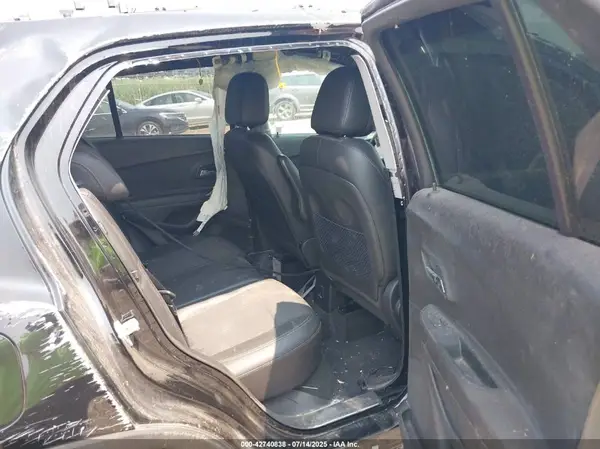 KL7CJLSB4MB359451 2021 CHEVROLET TRAX - Image 8