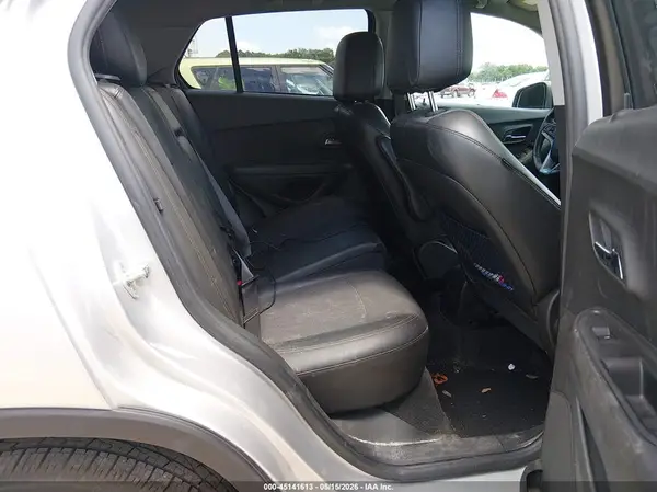 KL7CJLSB4MB359899 2021 CHEVROLET TRAX - Image 8