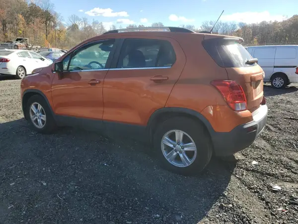 KL7CJLSB5GB524623 2016 CHEVROLET TRAX - Image 2