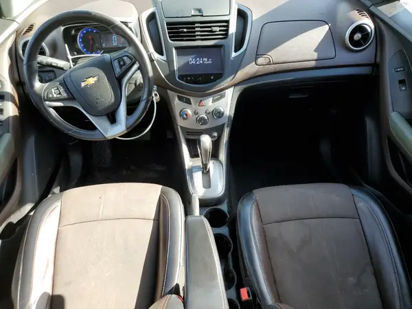 KL7CJLSB5GB561736 2016 CHEVROLET TRAX - Image 8